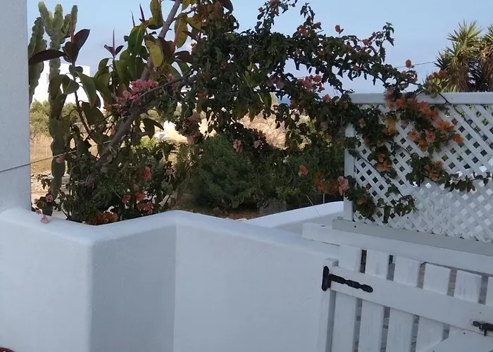 Sirokos At Winds House In Ampelas